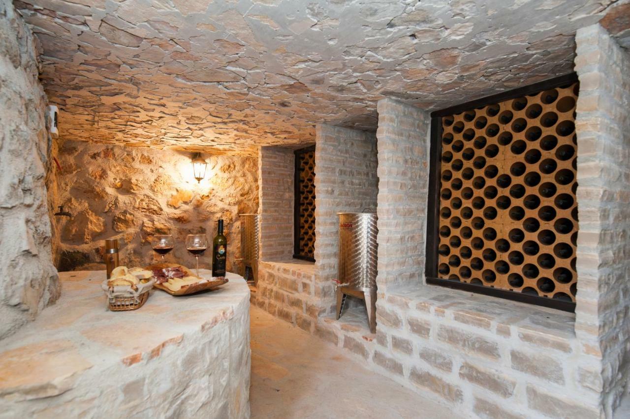 Hacienda Nikolic Villa Milna  Dış mekan fotoğraf